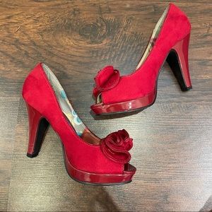 Madden Girl Karlla Red Peep Toe Pumps Sz 7